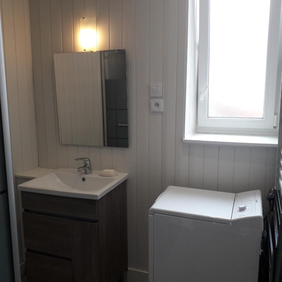 Appartement Paisible - Coeur De Ville Le Creusot Exteriör bild
