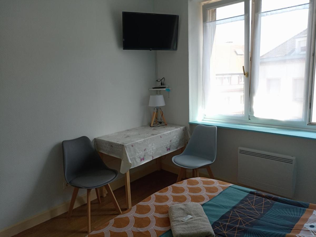 Appartement Paisible - Coeur De Ville Le Creusot Exteriör bild